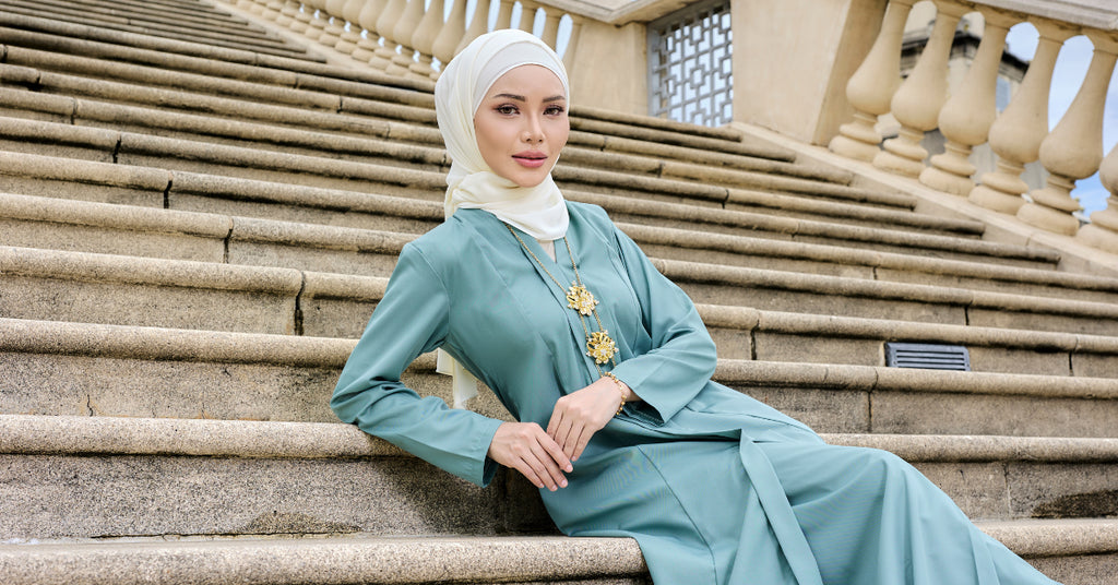 Traditional malaysia dress