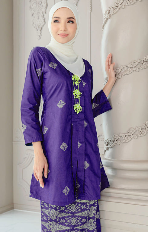 Anggun Kebaya | Dark Purple Silver