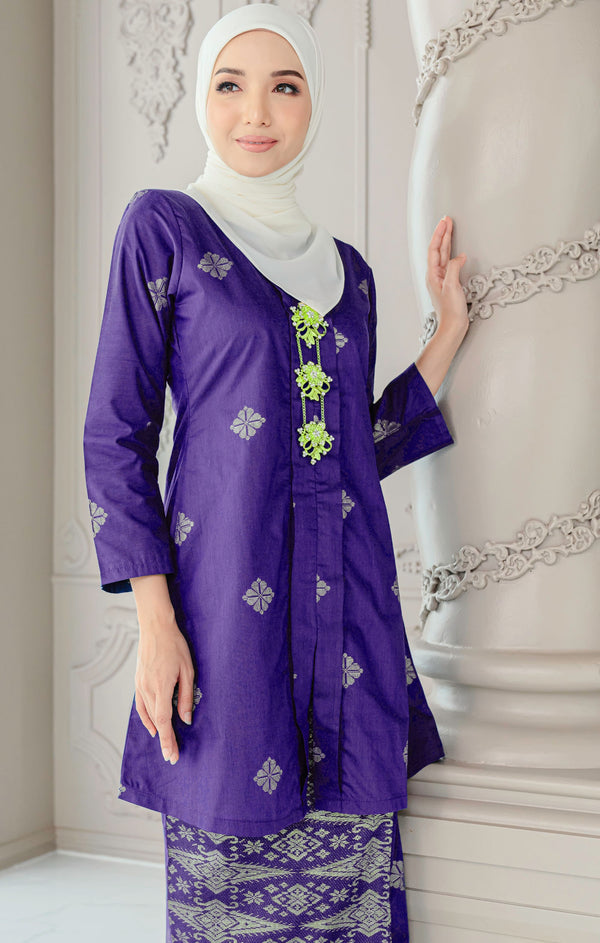 Anggun Kebaya | Dark Purple Silver