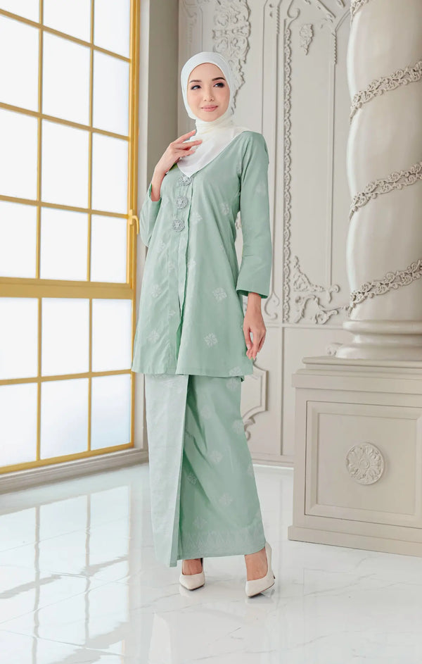 Anggun Kebaya | Dusty Green Silver