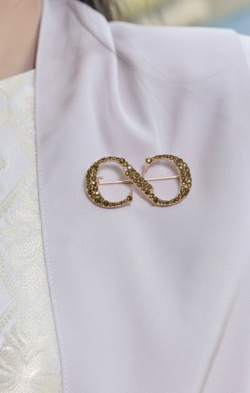 CNC BROOCH GOLD DIAMOND