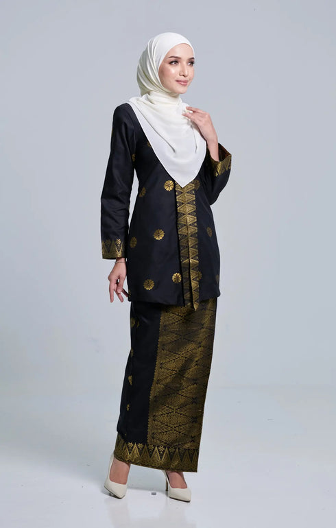SEROJA KEBAYA | BLACK GOLD