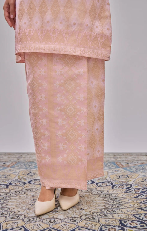 baby pink silver brocade baju kurung