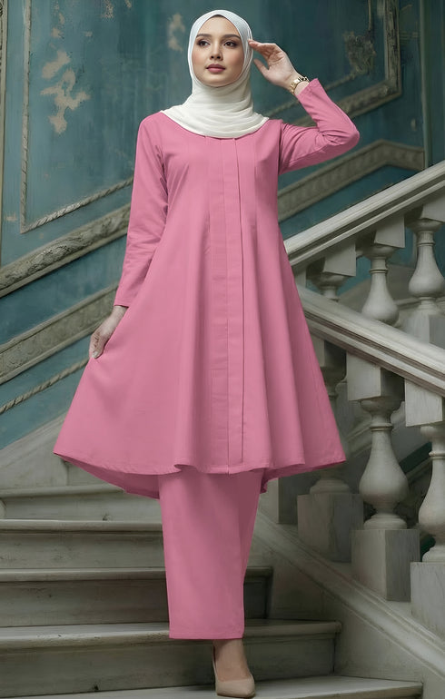Luna Kebarung Klasik Plain Pink full outfit view showing flowy kebarung silhouette with decorative walls.