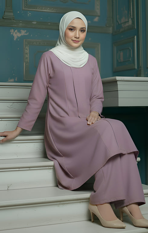Kebarung Smokey Purple side view showing flowy kebarung klasik fit sitting on a staircase