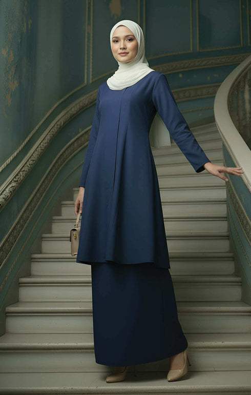 Kebarung Klasik Plain Navy Blue Full view showing flowy kebarung silhouette