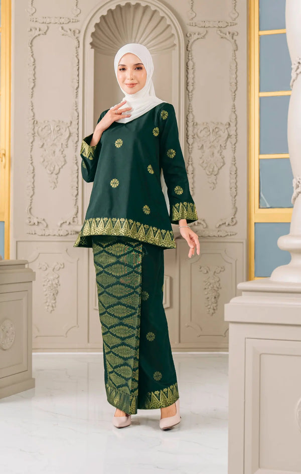 DEFECT-Aryana Kedah | Emerald Green Gold