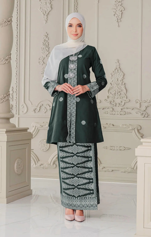 Laylo kebaya | Emerald Green Silver