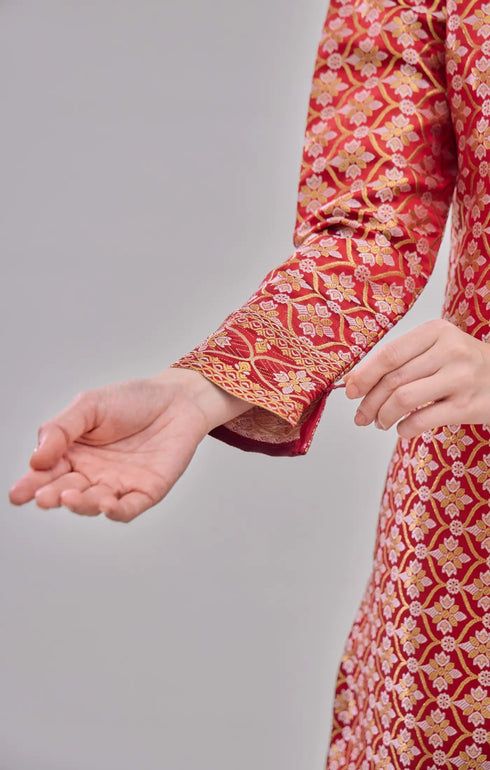 EMMA KURUNG MODEN | RED CHILI GOLD