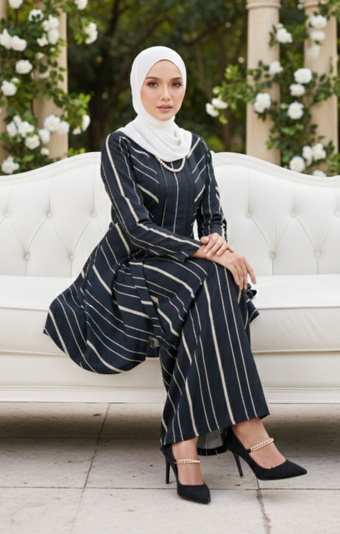 Model wearing Liyana 2.0 Kebarung Linen Black Stripe D5-3 displaying full drape and styling