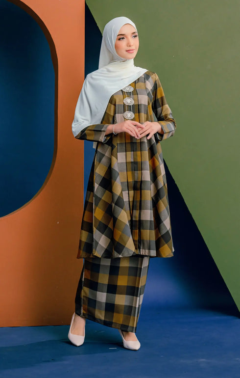 Liyana Kebarung Linen | Mustard Check