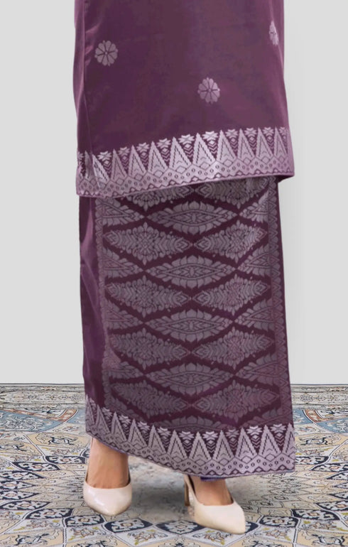 Riza 2.0 Kurung Moden Songket in Magenta Silver by Carlanisa 3