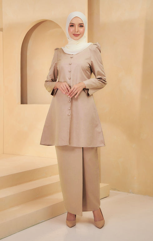 baju kurung riau nude