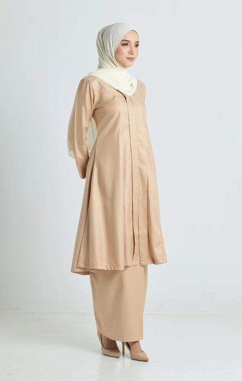 LUNA KEBARUNG KLASIK | NUDE