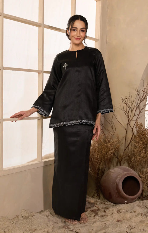 Elegant black Kurung Kedah outfit