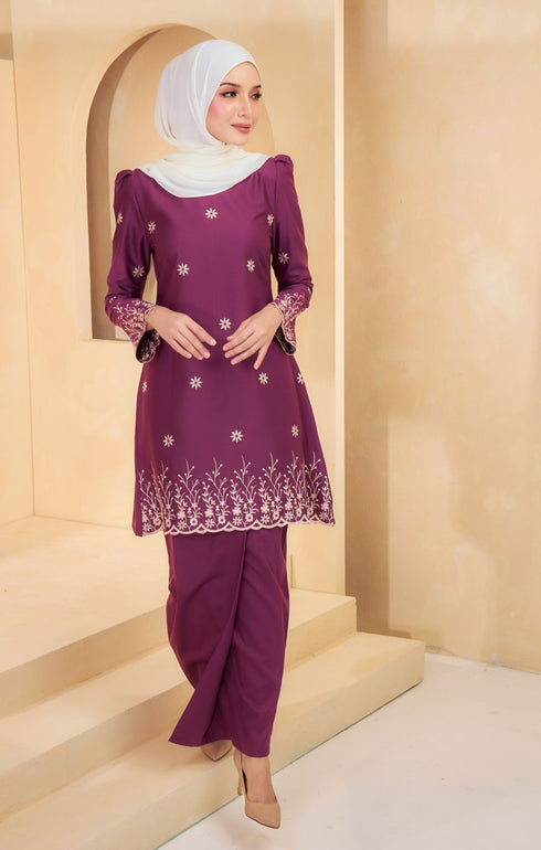 Karla Kurung Riau Sulam | Magenta
