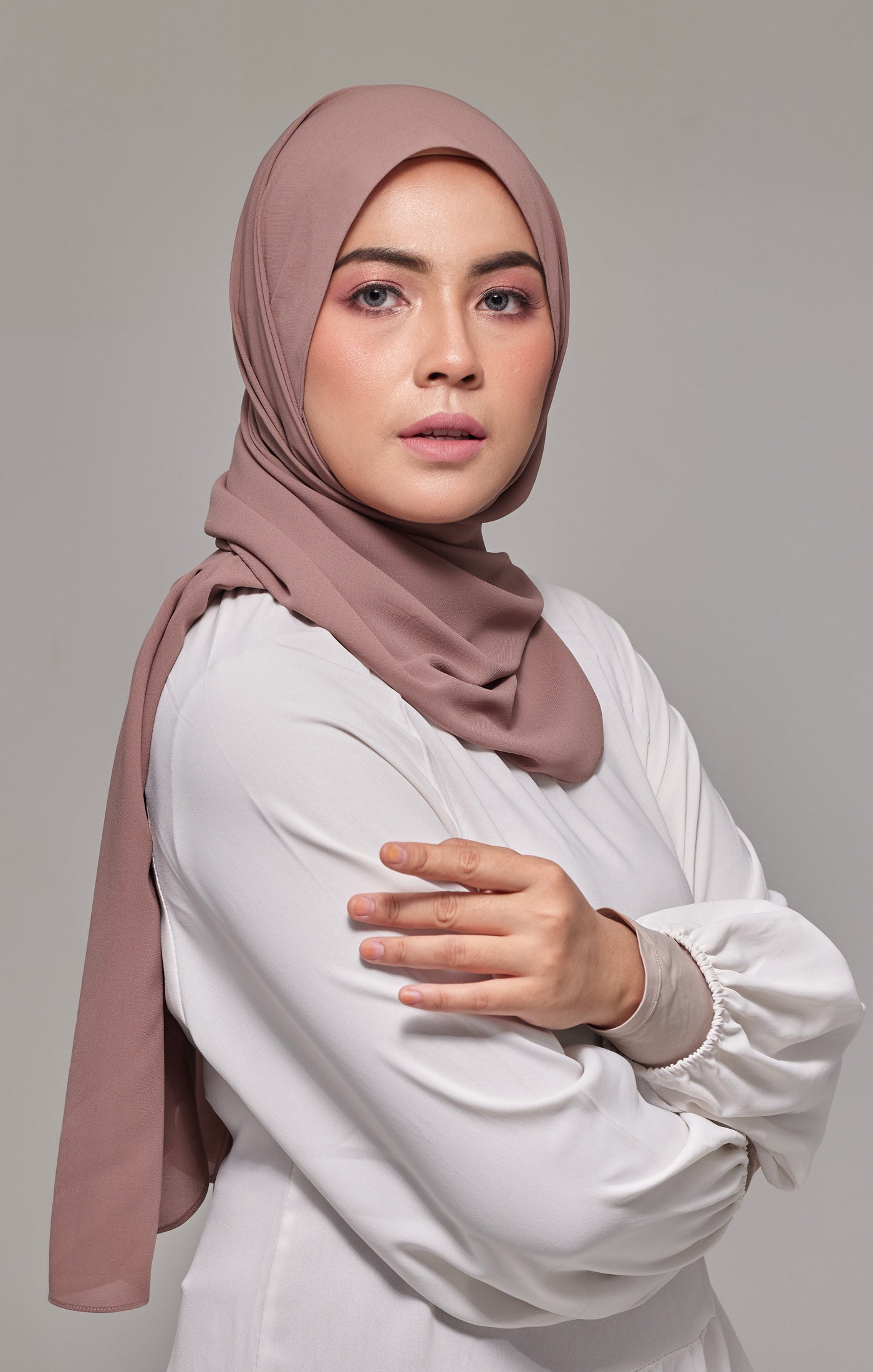 Instant Shawl Seminit | Smokey Brown