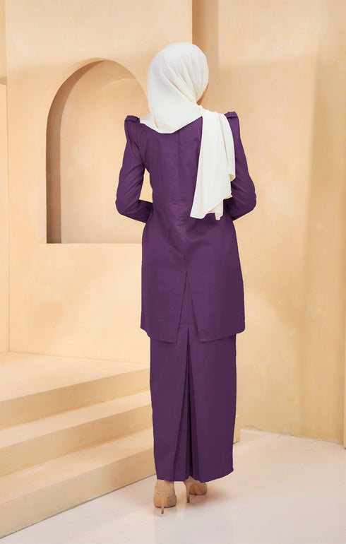 Kuntum Kurung Moden Plain | Dark Purple
