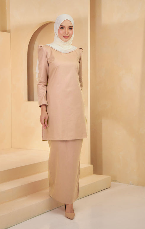 Kuntum Kurung Moden Plain | Nude
