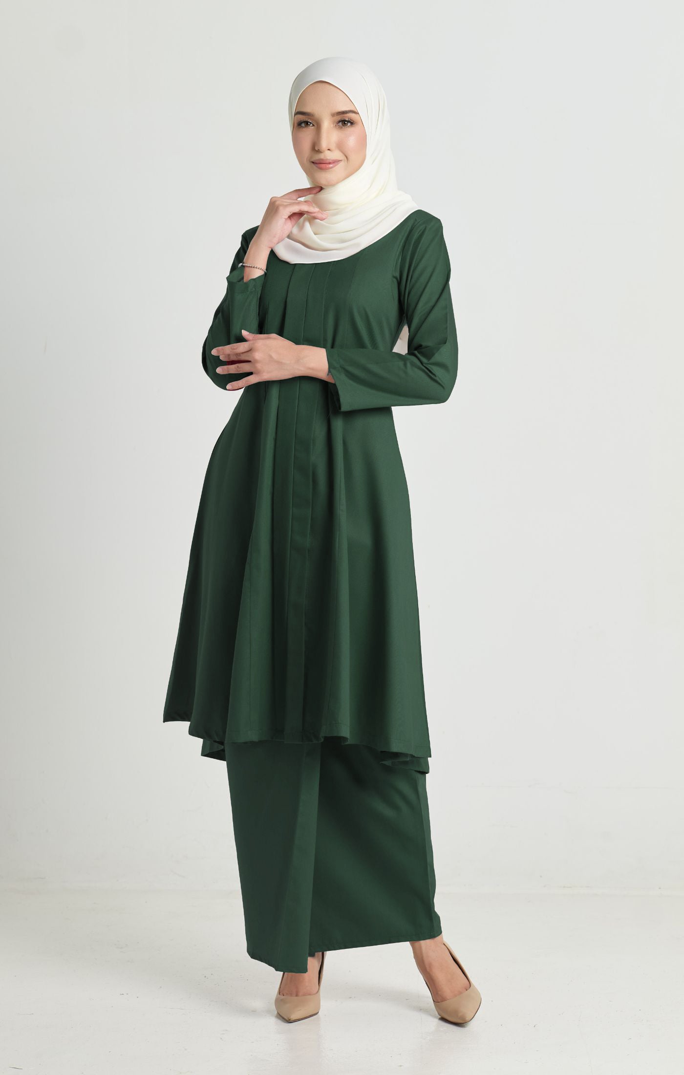 Luna Kebarung Klasik | Emerald Green