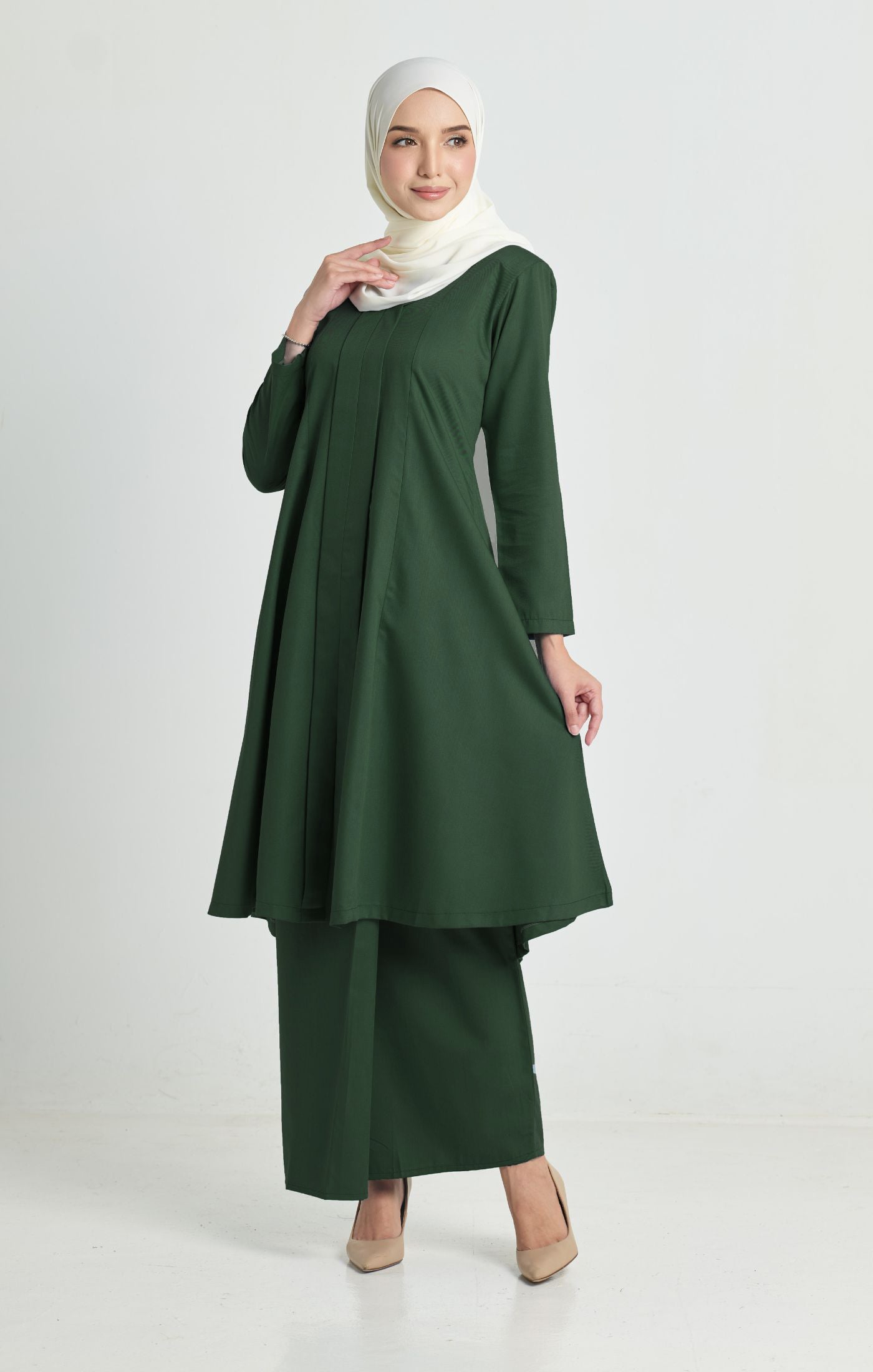 Luna Kebarung Klasik | Emerald Green