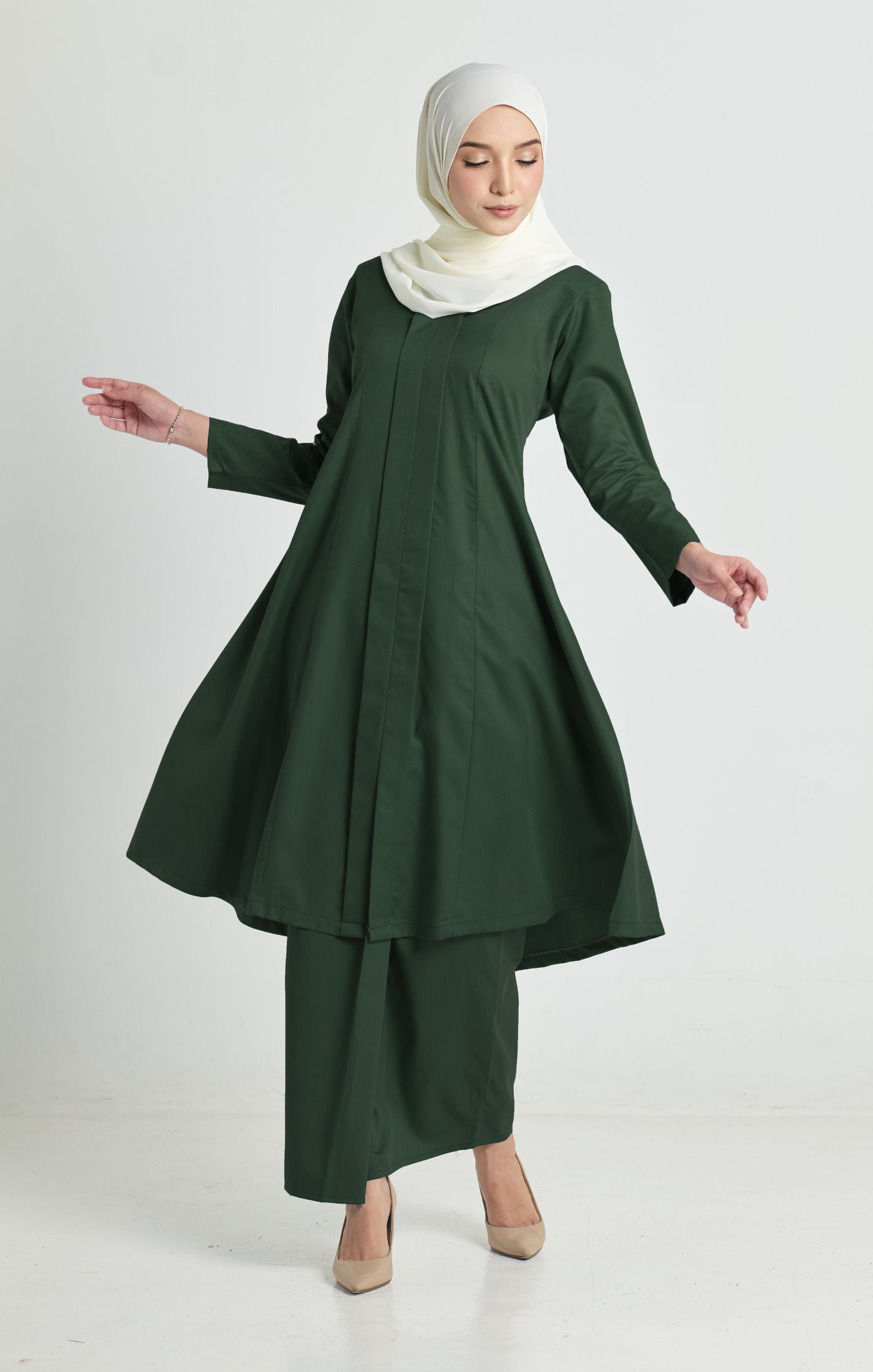 Luna Kebarung Klasik | Emerald Green