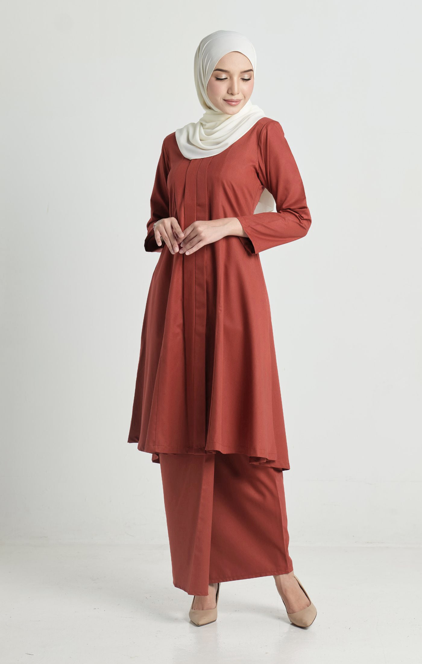 Luna Kebarung Klasik | Salmon