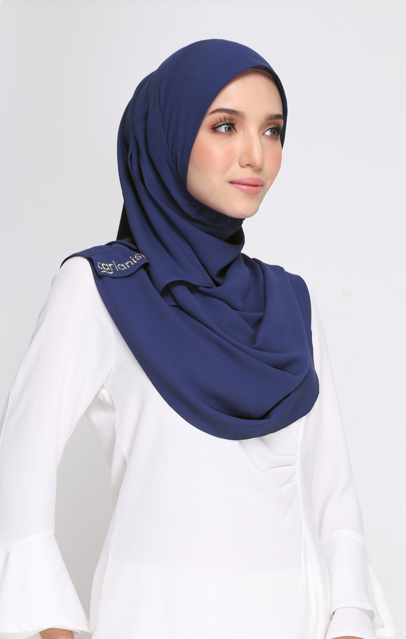 Mia Instant Sarung | Blue Black