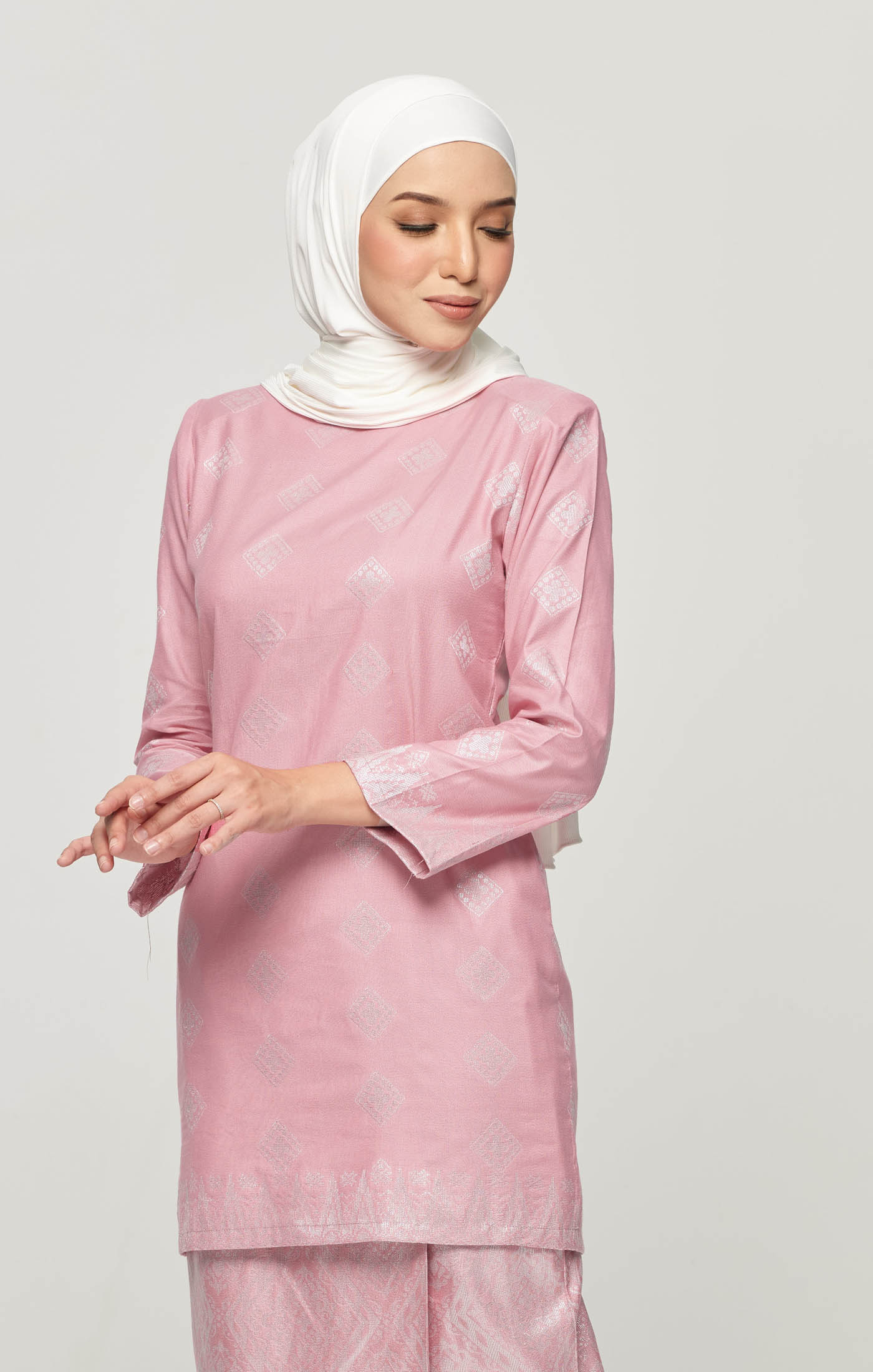 Leeza Kurung Moden Songket | Light Pink Silver
