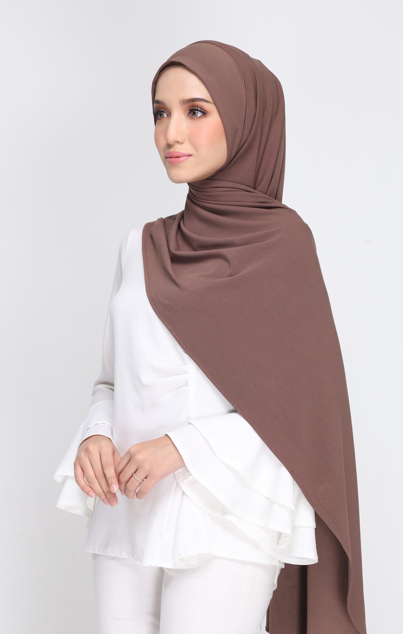 Slit Instant Shawl | Smokey Brown