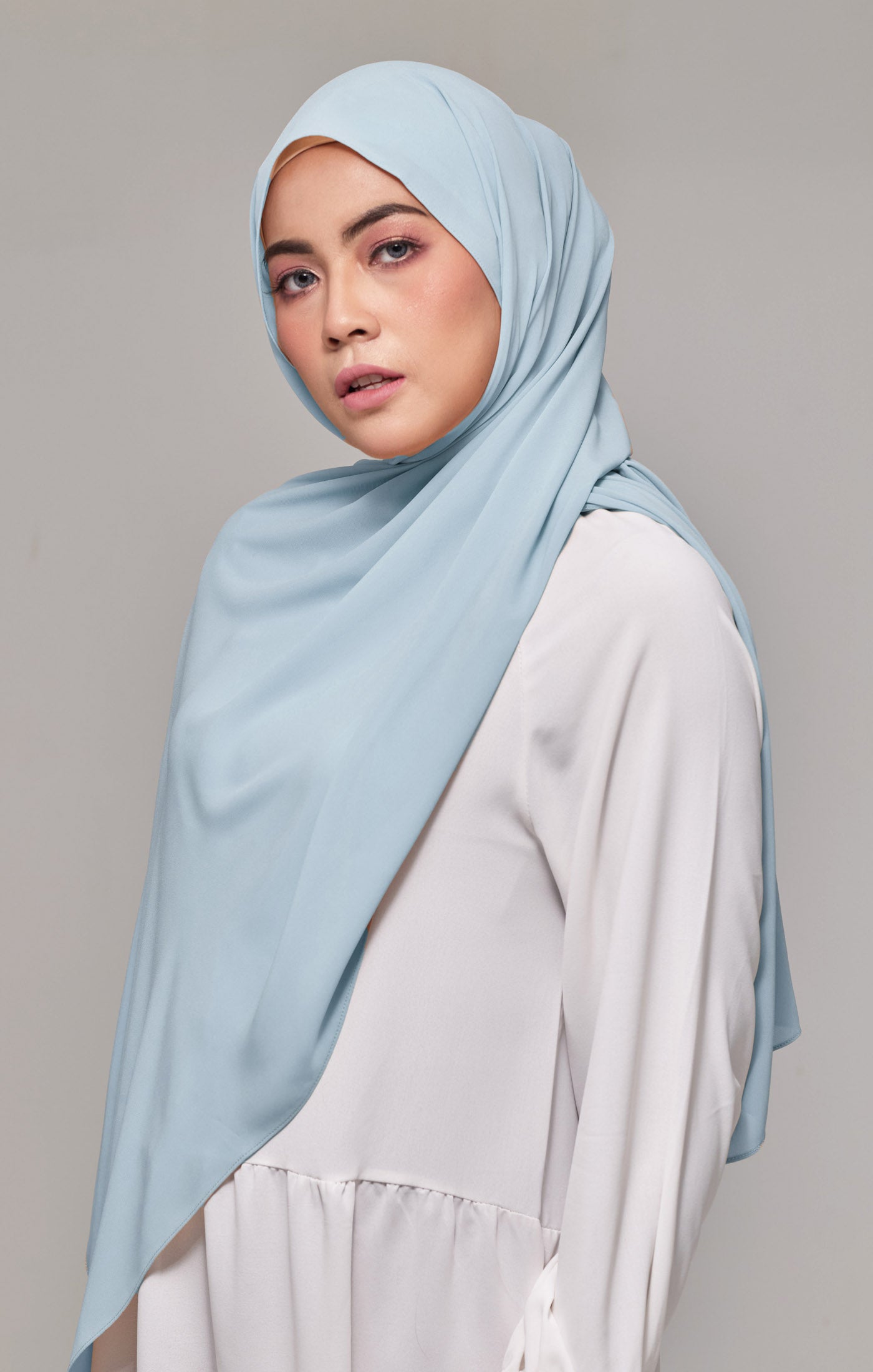 Faura shawl | Baby Blue
