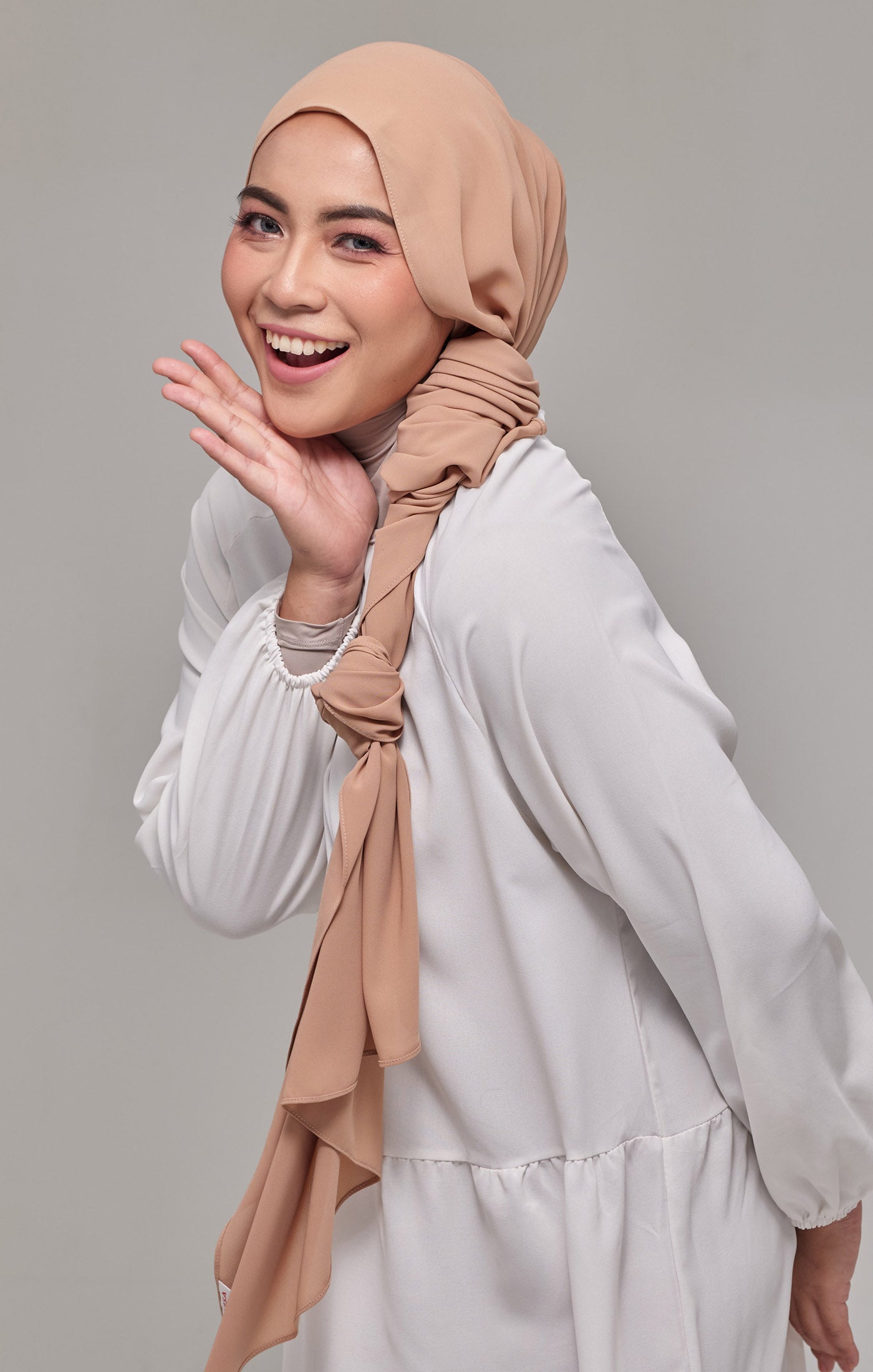 Faura shawl | Mocha