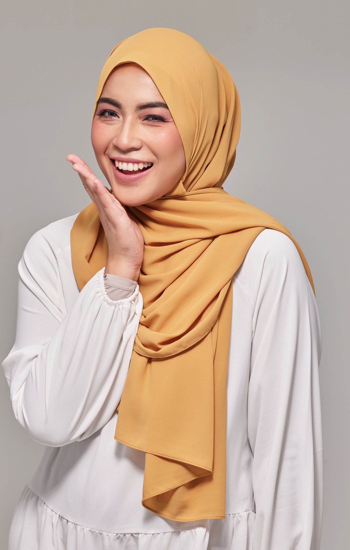 Faura shawl | Mustard