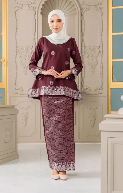 Maroon Silver