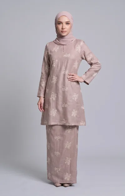 Hazel Baju Kurung Riau Sulam | Rose Gold