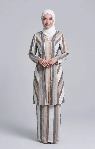 Nude Grey