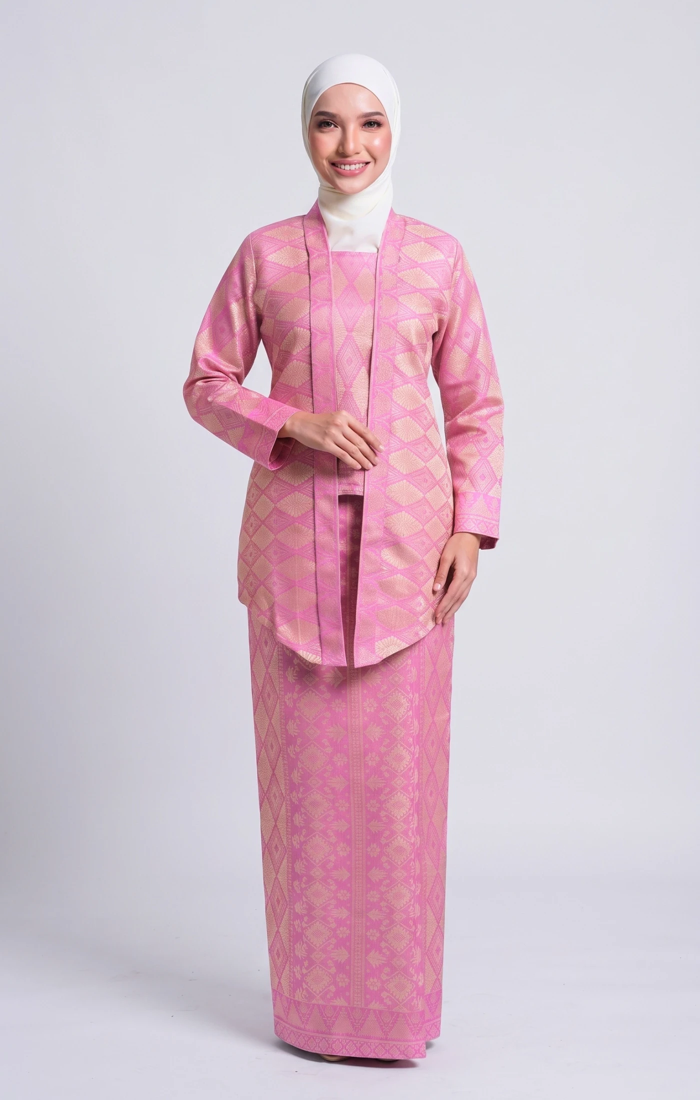 TUN TEJA BAJU KEBAYA KUTUBARU BROCADE | SOCKING PINK