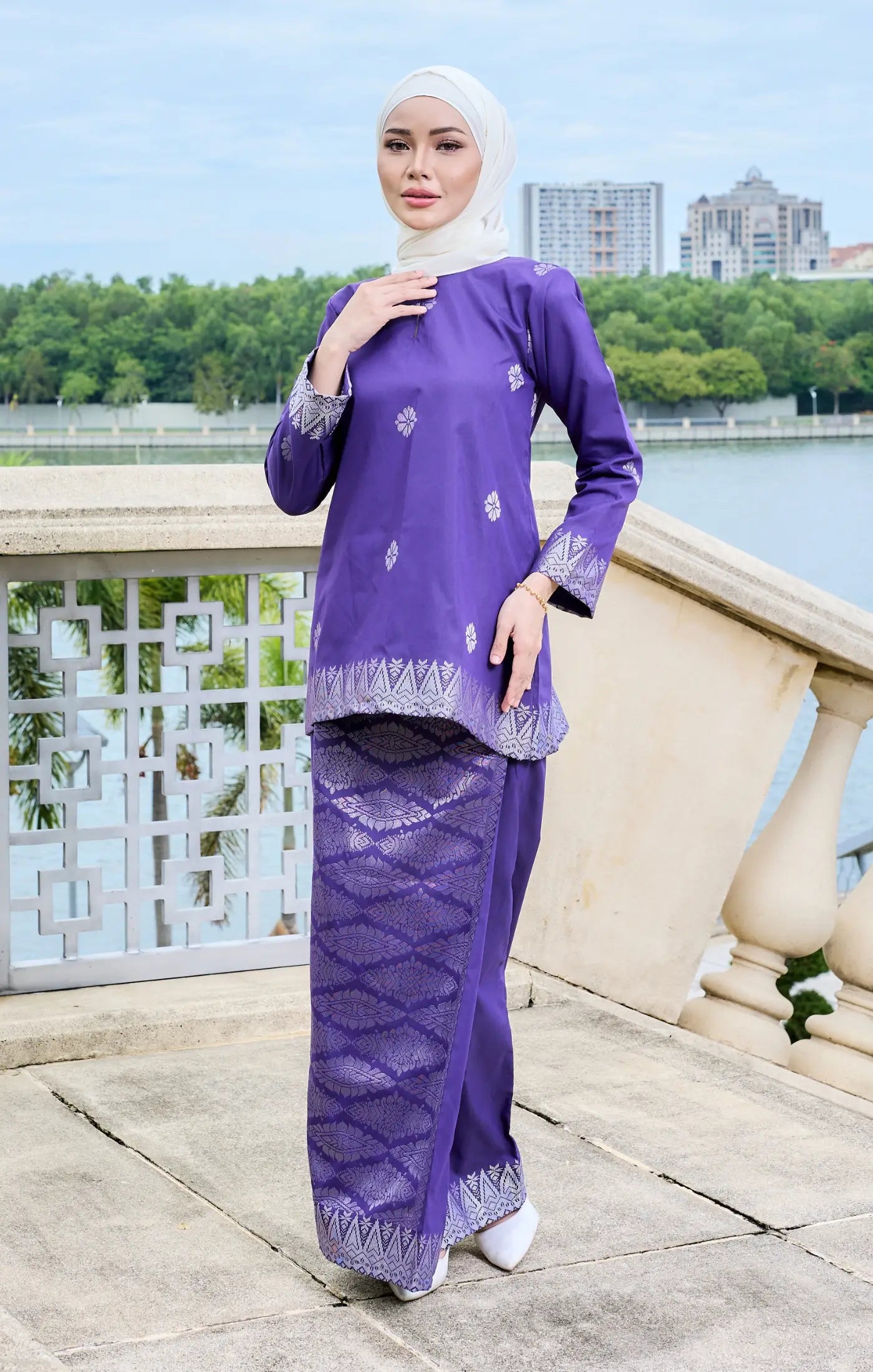 DEFECT ARYANA KEDAH | PURPLE SILVER