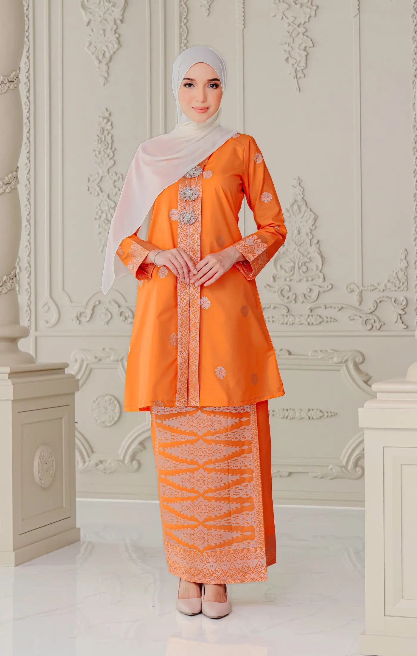 LAYLO KEBAYA | ORANGE SILVER
