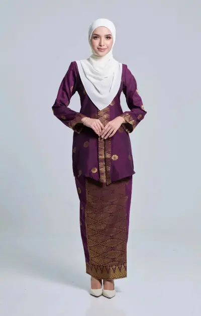 Dark Magenta Gold